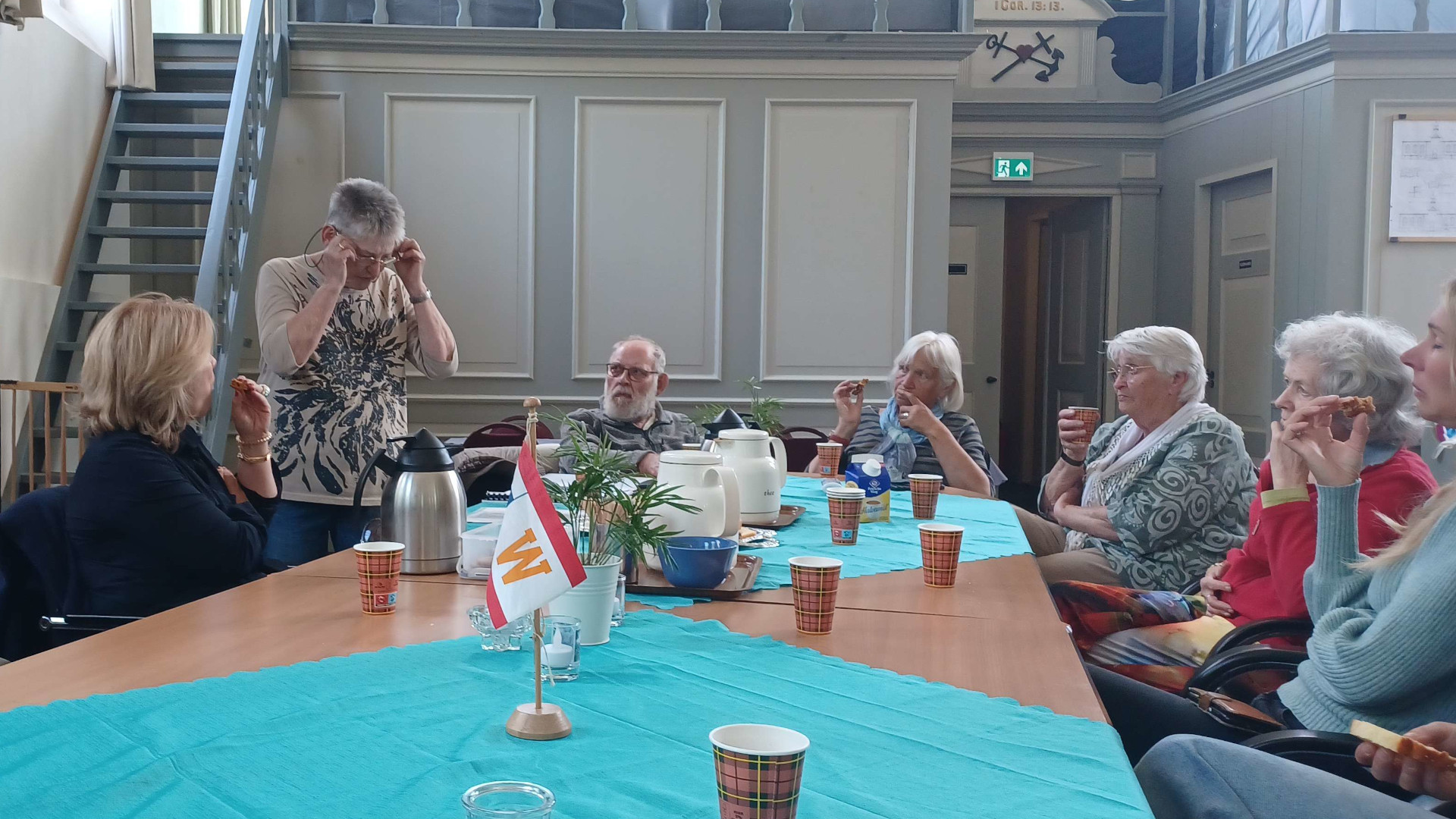Bezoek van burgemeester aan het Margaretha Hardenberg Kerkhof